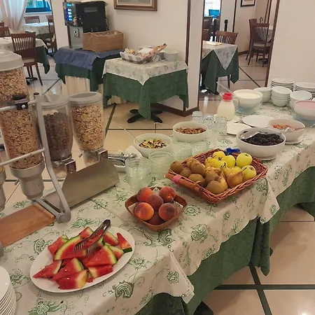 Hotel Villa Ombrosa-3